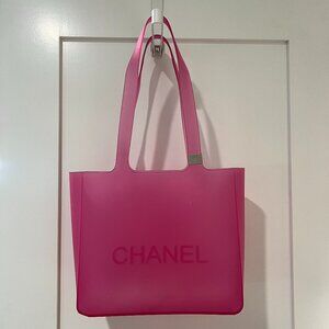 Chanel Tote Bag